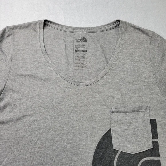 The North Face Women's Large Gray Half Dome Tri-Blend Short Sleeve Pocket TShirt - Picture 2 of 9